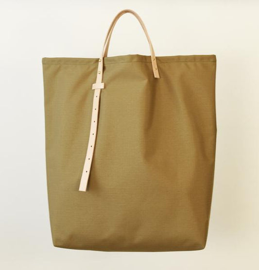 864 Design Medium Nylon Tote